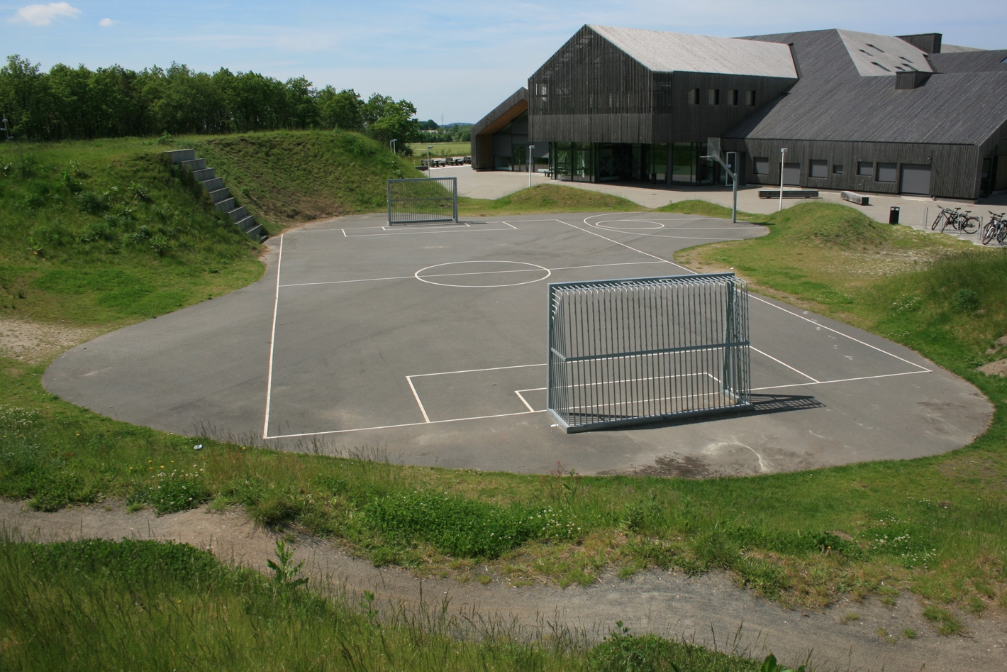 Udendørs fodboldbane ved Hjertet